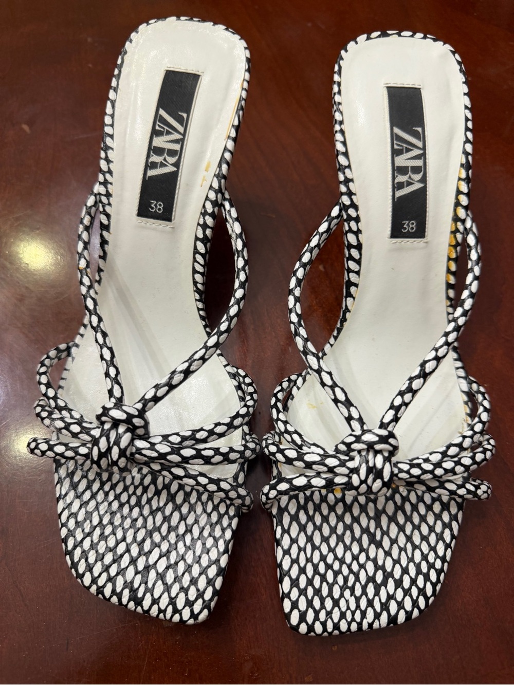 Zara White & Black Knotted Strap Heeled Sandals